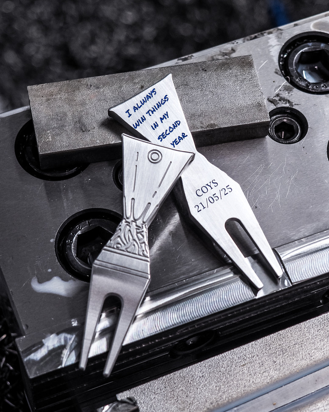 COYS - Divot tool - SINK GOLF