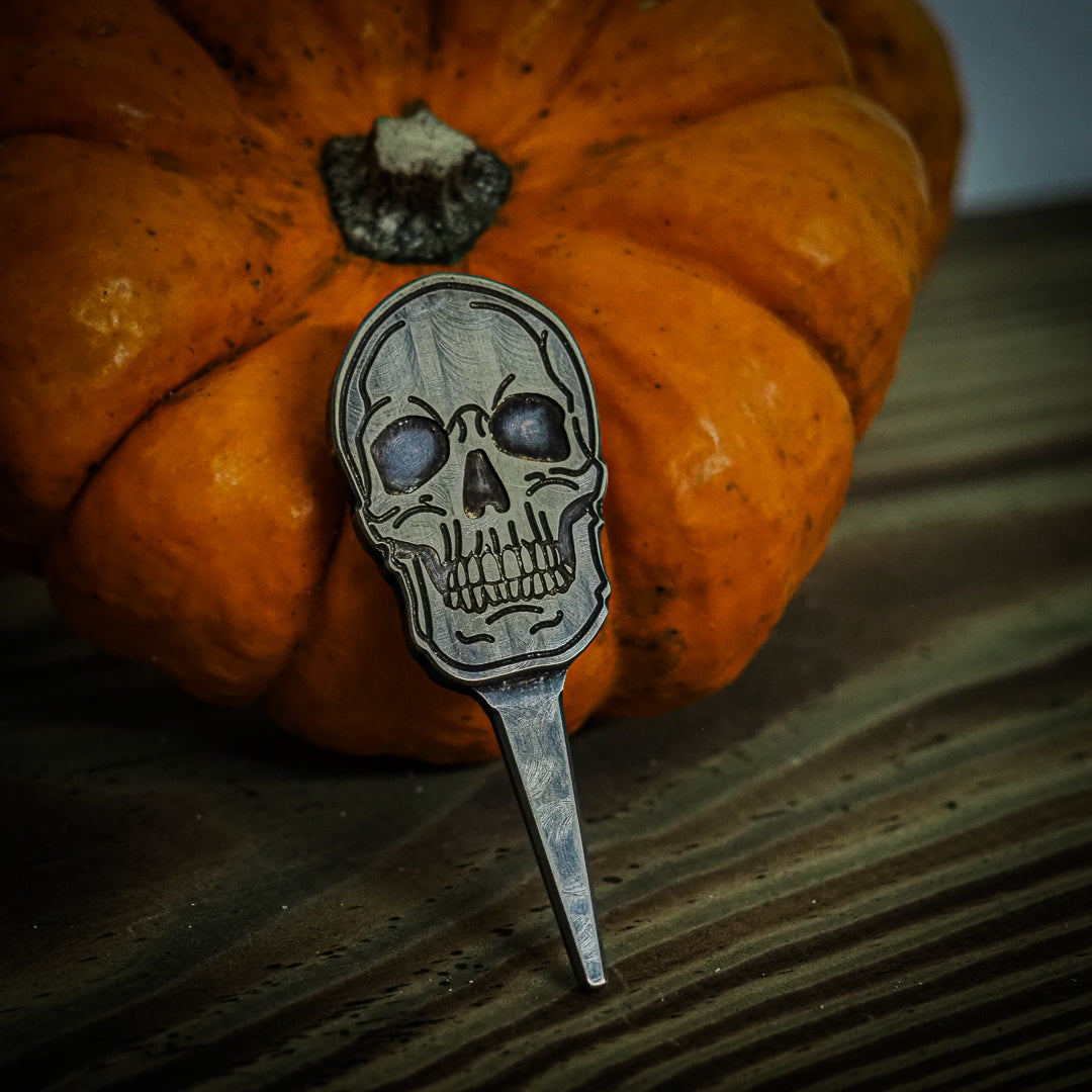 The antiqued Skull - SINK GOLF| UK MILLED PUTTERS