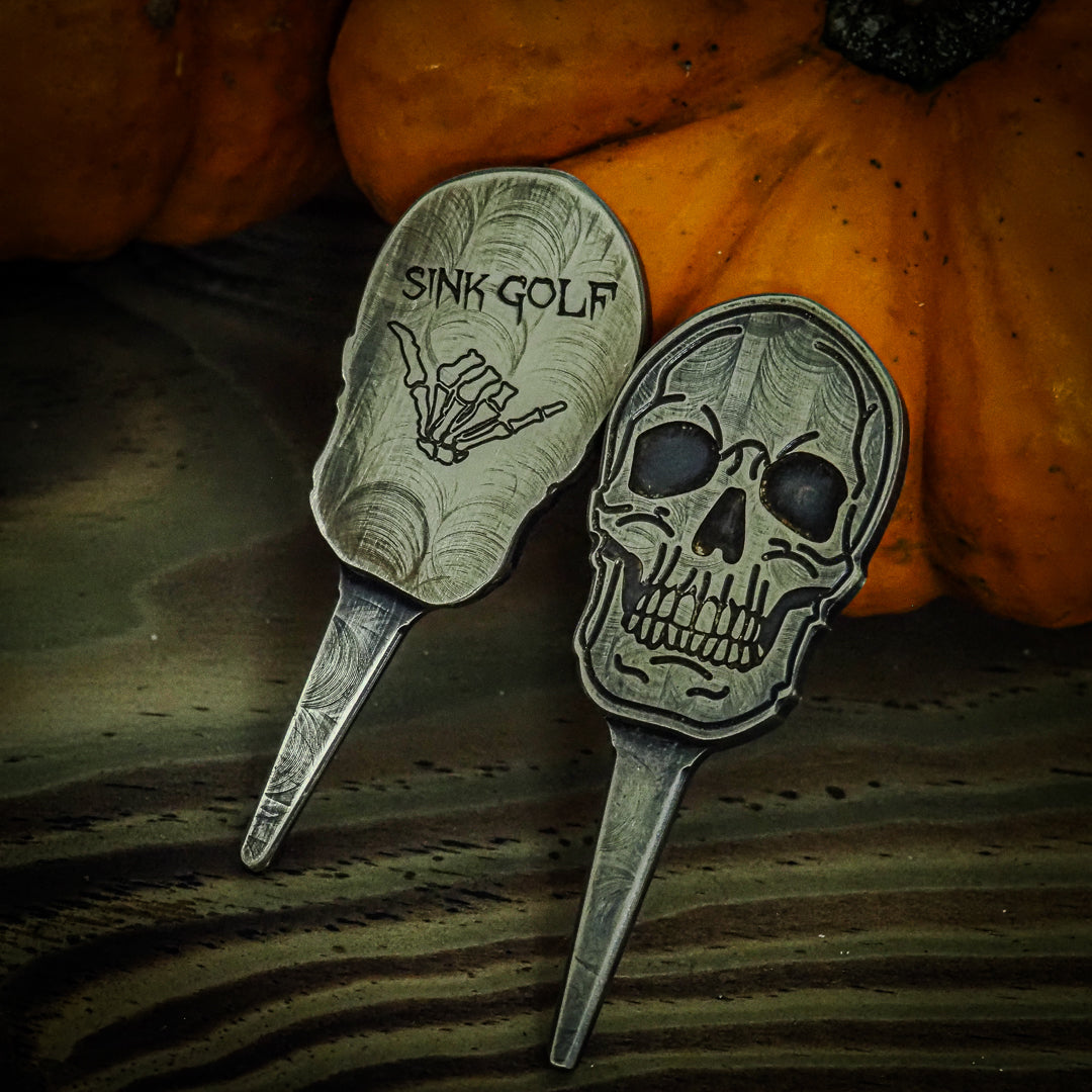 The antiqued Skull - SINK GOLF| UK MILLED PUTTERS