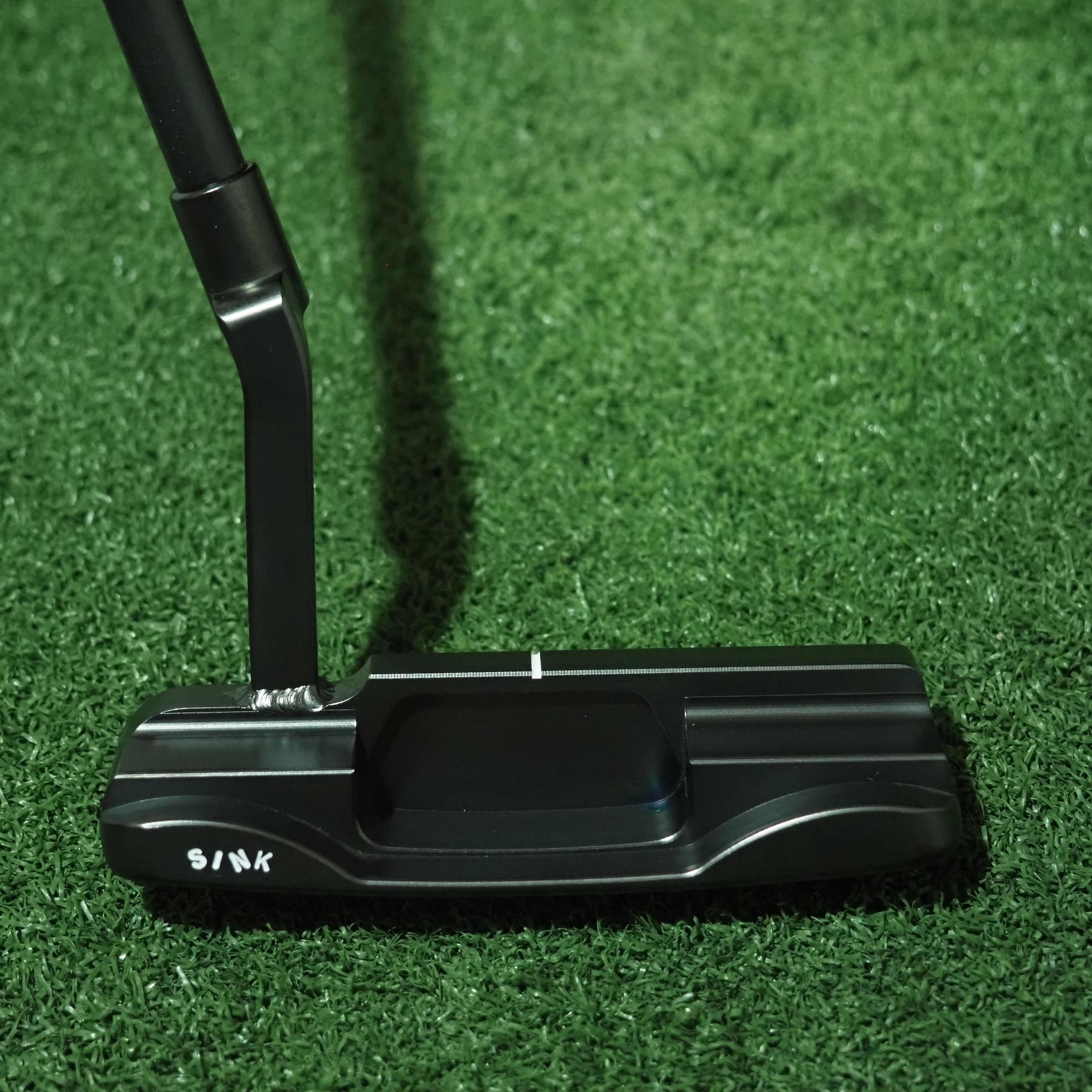 ACE 2.0 BLACKOUT - SINK GOLF| UK MILLED PUTTERS