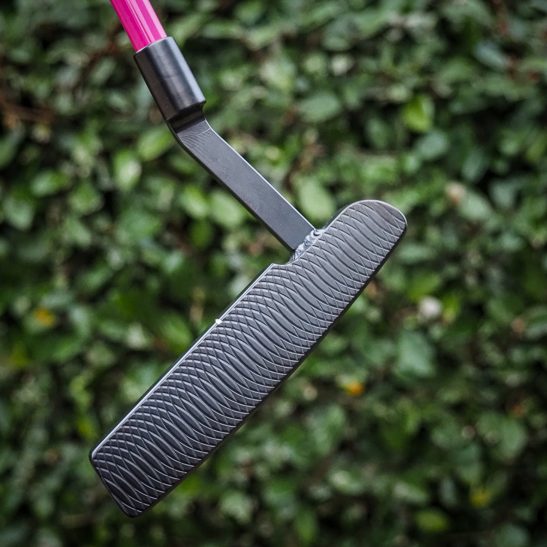 PINK ACE 2.0 - SINK GOLF| UK MILLED PUTTERS 